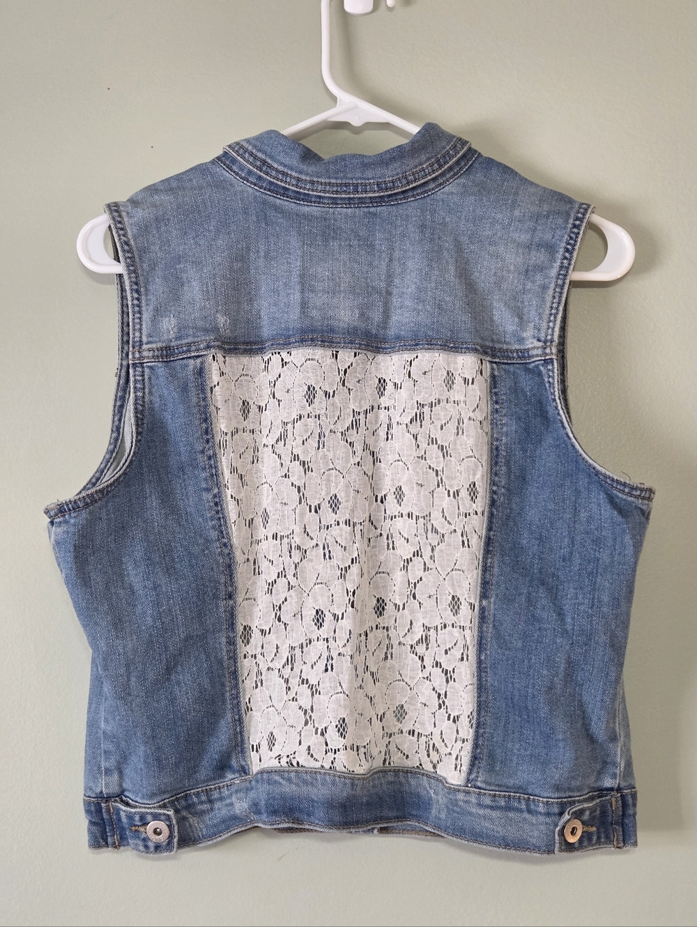 Light Wash Denim Lace Back Vest Sz Large -Coastal Cowgirl Festival Boho Chic
